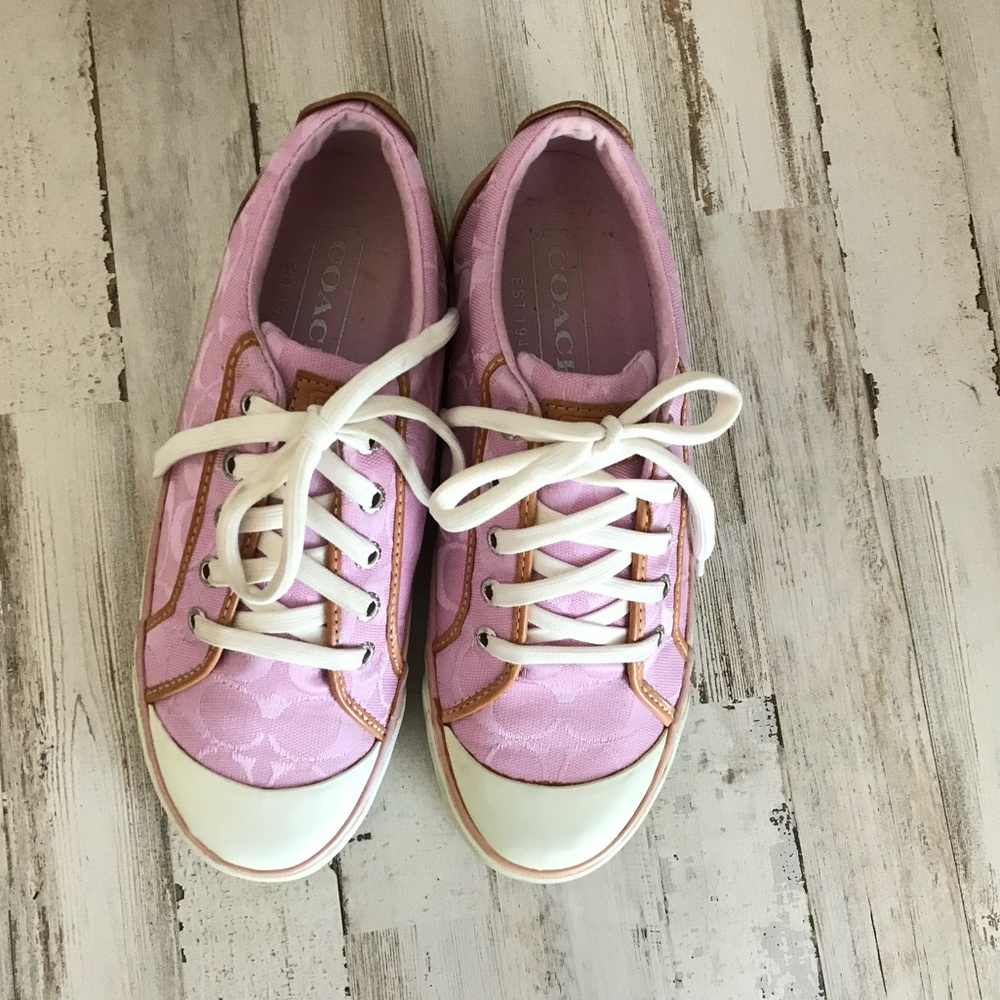 Coach Barrett ladies pink sneaker! Size 8B